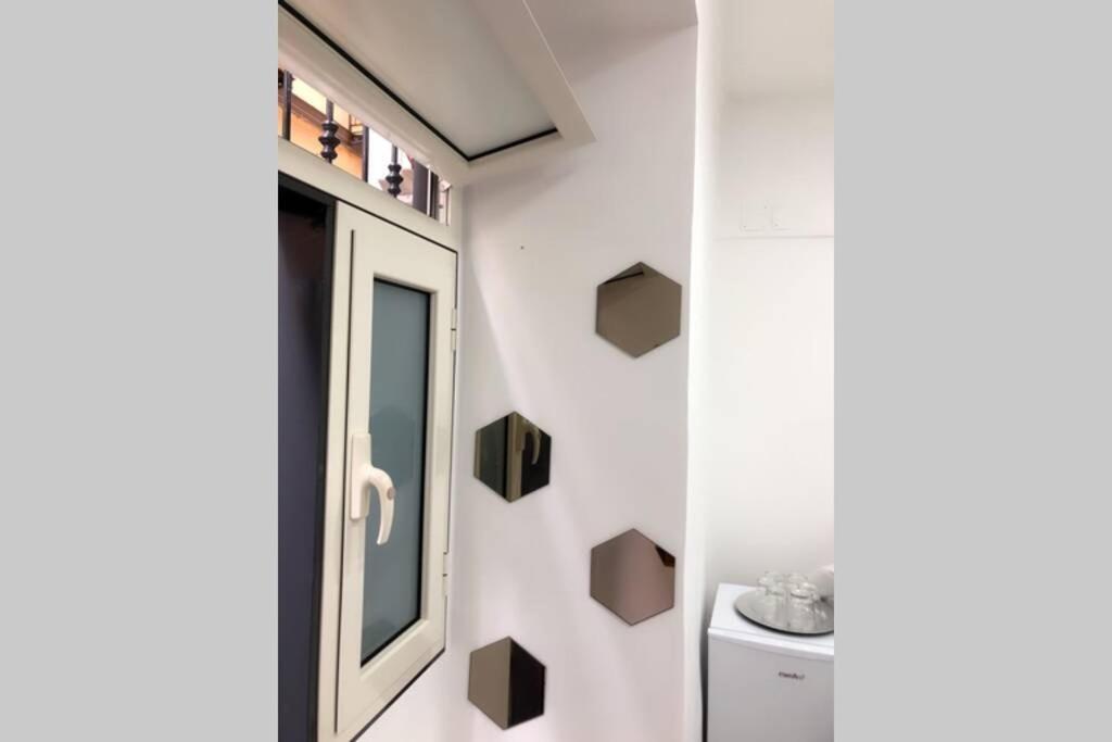Mini-House Museo Apartment Naples Exterior photo